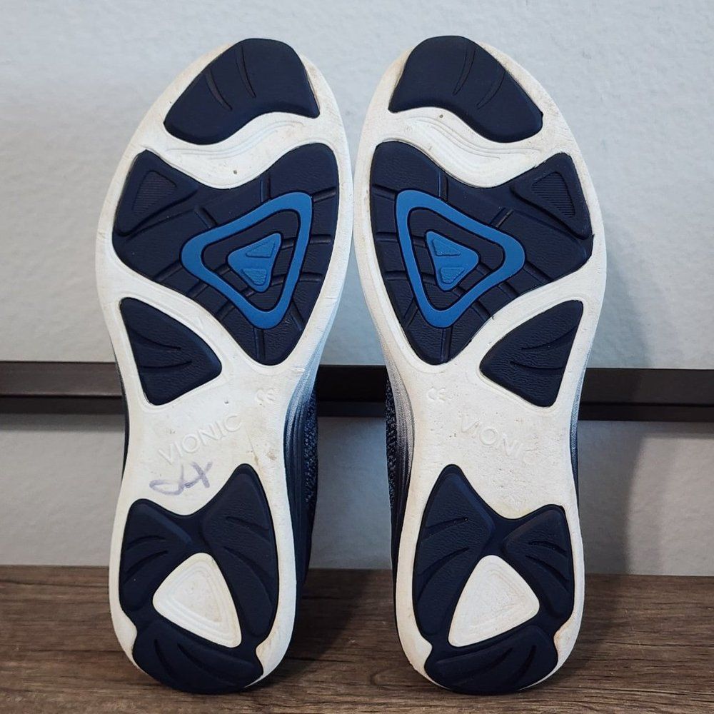Vionic 335 Adley Women's Shoes Size 10 Blue
B - Picture 6 of 8